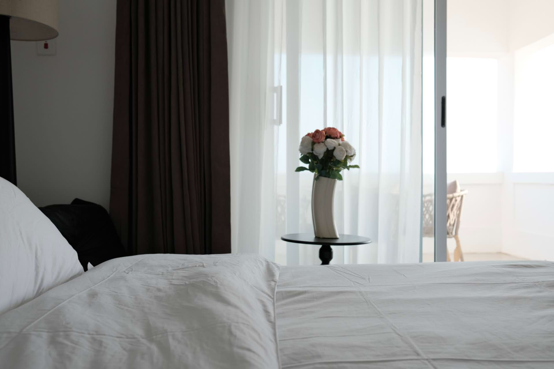 Queen Room & Balcony